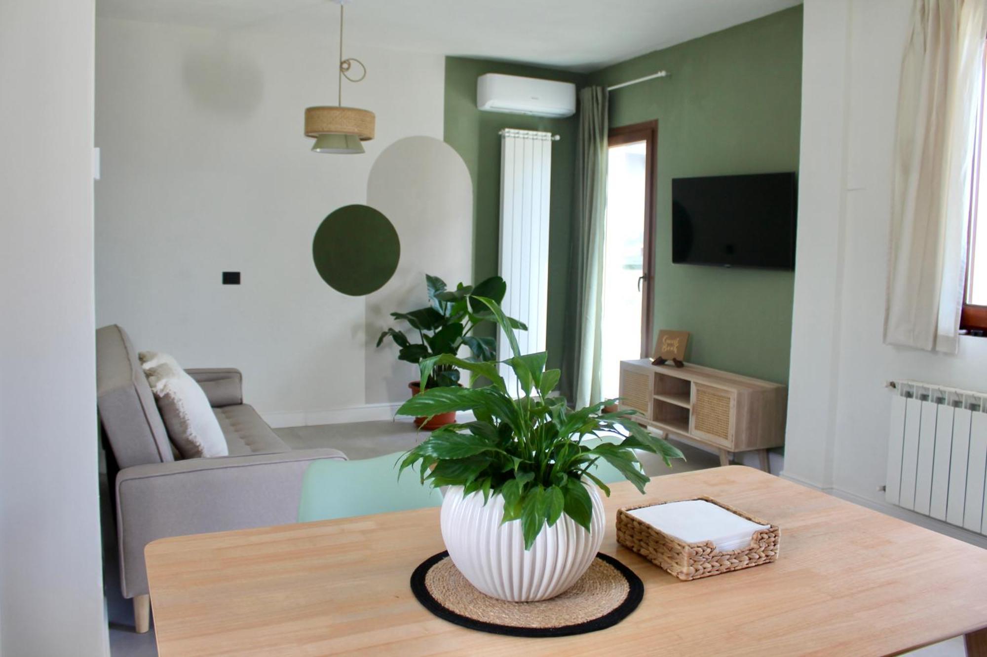 Il Cortile Del Borgo Villa Borgo Ticino Екстериор снимка