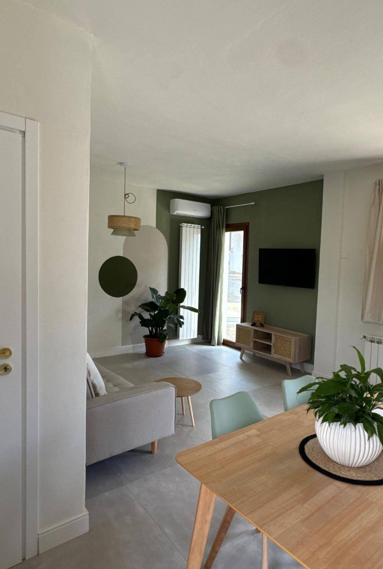 Il Cortile Del Borgo Villa Borgo Ticino Екстериор снимка