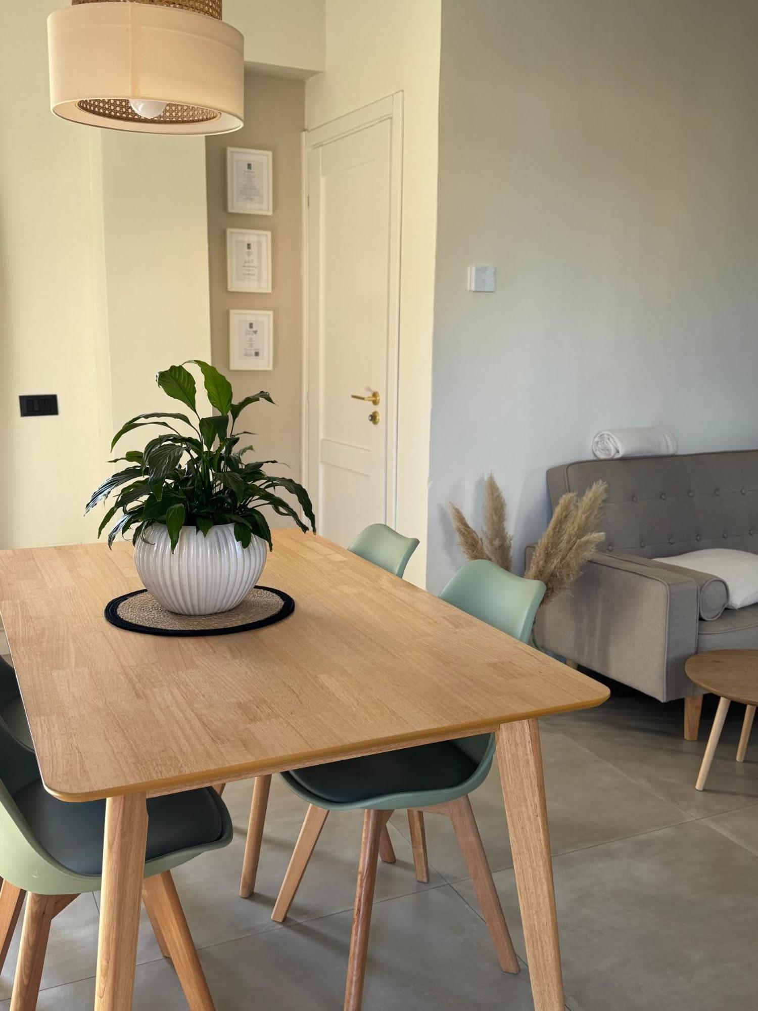 Il Cortile Del Borgo Villa Borgo Ticino Екстериор снимка